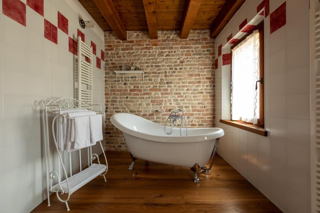Ca' Muliner Hotel Azzano Decimo Buitenkant foto